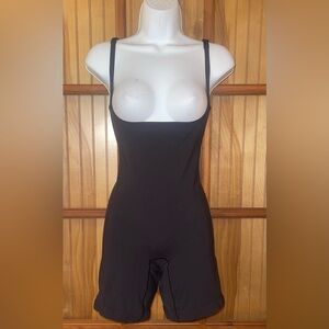 Seamless Black Shapewear Bodysuit
